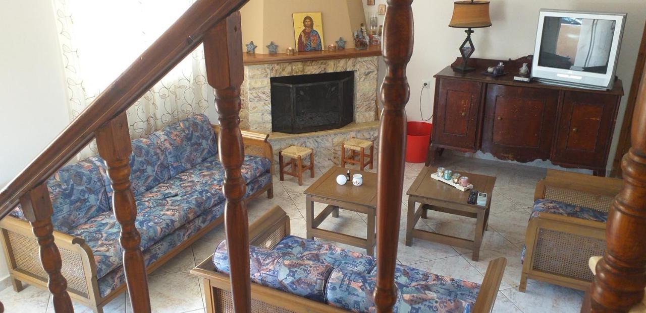 Toulas House Elíka Εξωτερικό φωτογραφία
